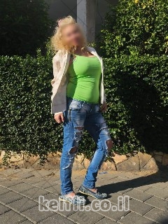 עיסוי קלאסי מפנק בבת ים title=